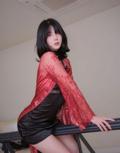 羞羞的魔女版本更新时间_高清完整无删减高清视频播放