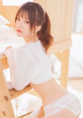 被同桌摸到流水的小黄文_BD英语在线观看