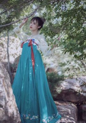 亚洲精品久九视频绿色无广告体验_1080P电影免费在线
